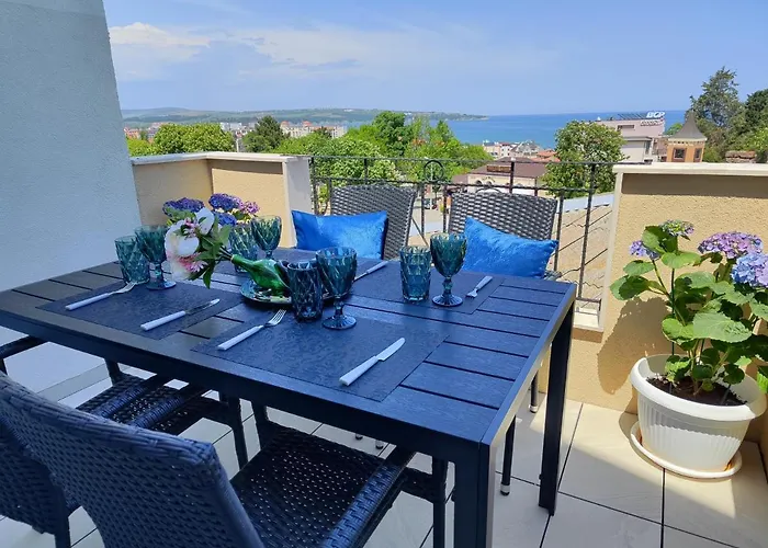 аpartment Bella Vista شقة *